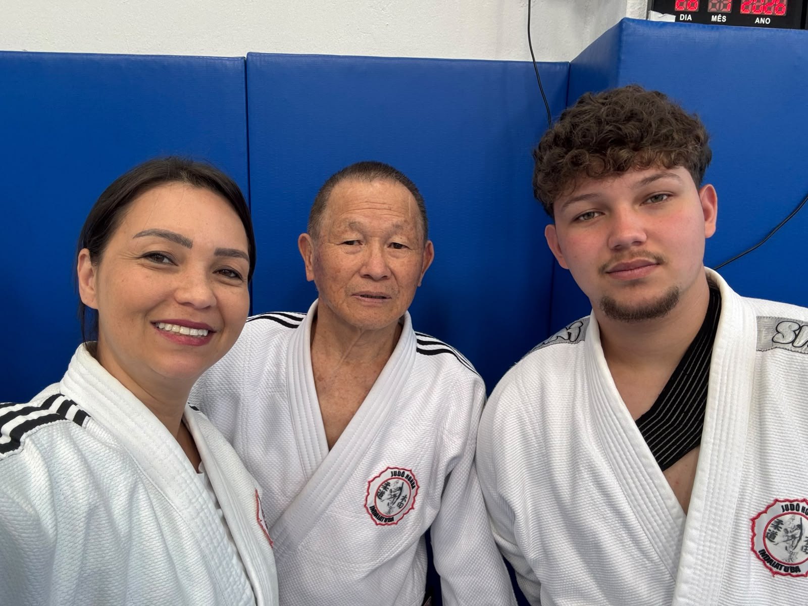 2º dia do Módulo de Nage-no-Kata: Vinícius, Patrícia e o Sensei Honda no tatame de Campinas